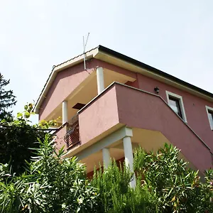 Menderi Hills Apartment