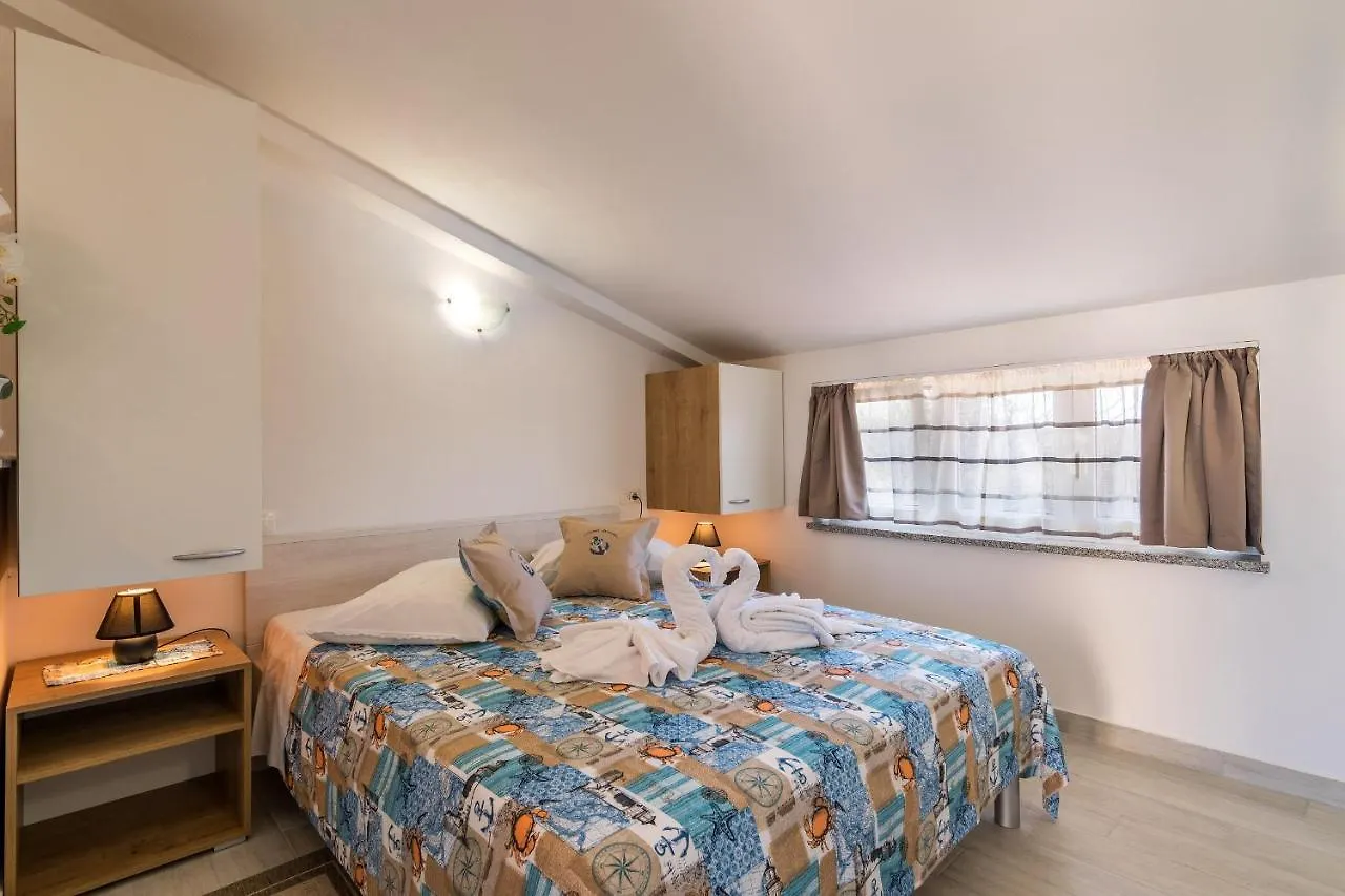 Apartments Korina Kanfanar